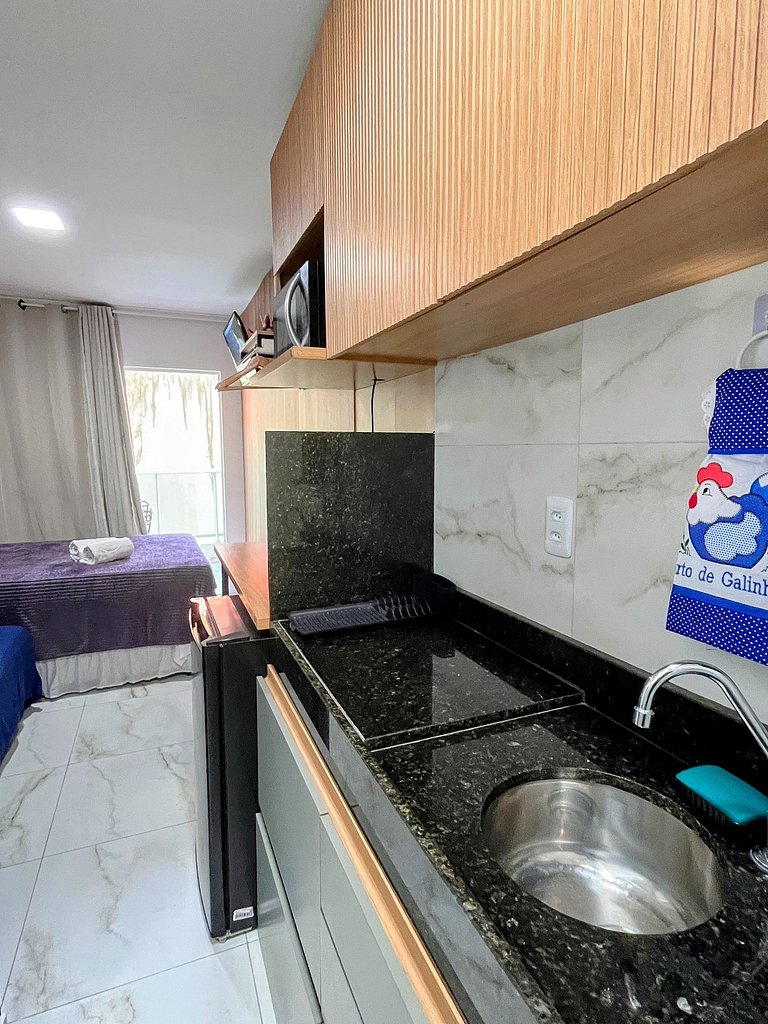 Ambiente confortável com estrutura completa e varanda