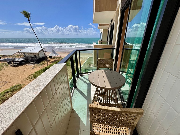 Sofisticação à beira-mar, varanda com vista para a praia