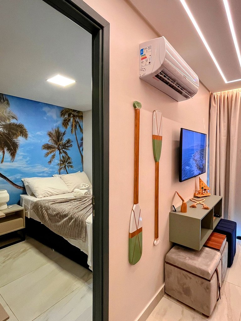 Luxo à beira-mar com quintal e piscina privativa