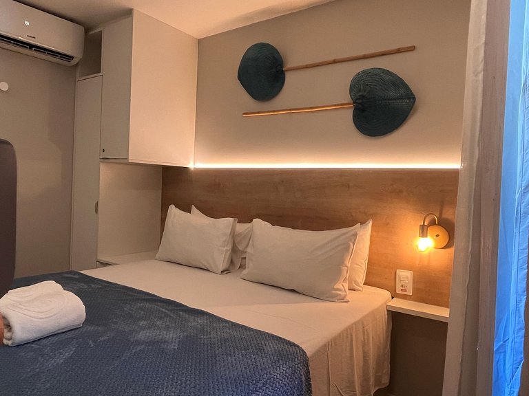 Piscina Privativa | Flat Elegante no Sunny Hall