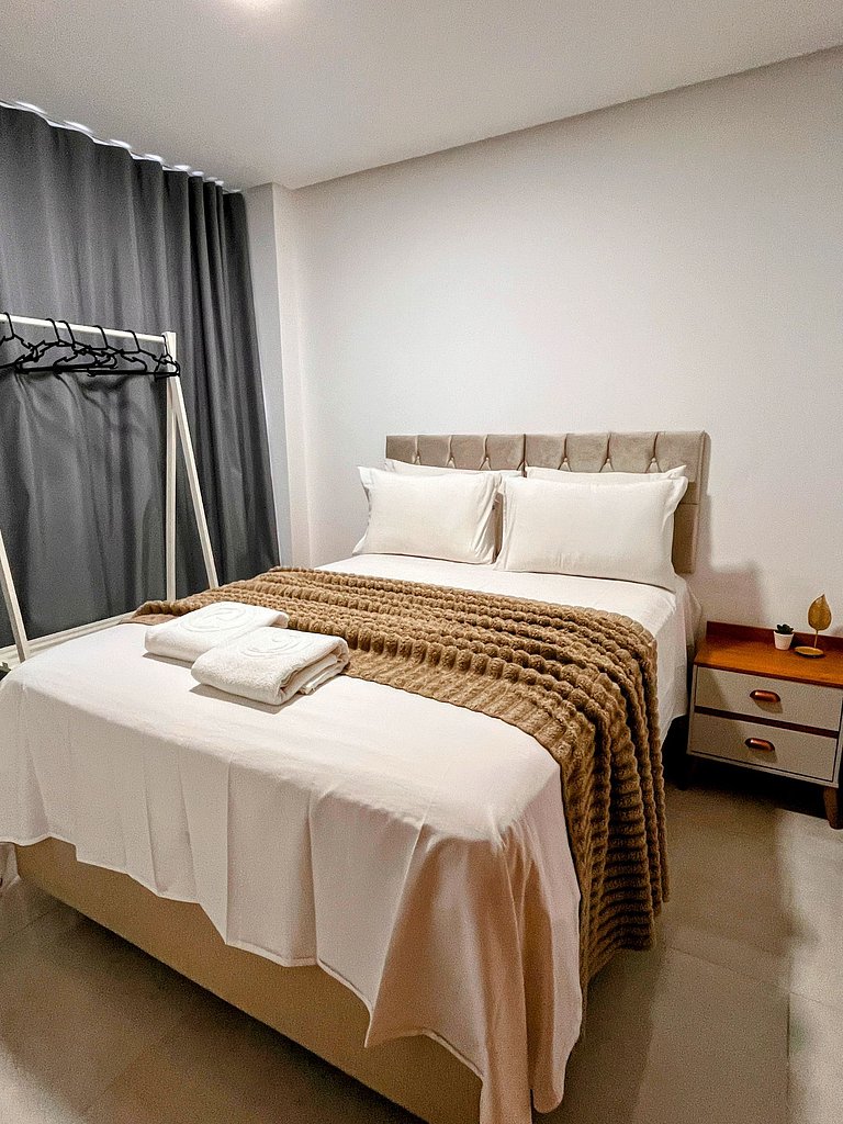 Confortável flat, 1 quarto e piscina no rooftop
